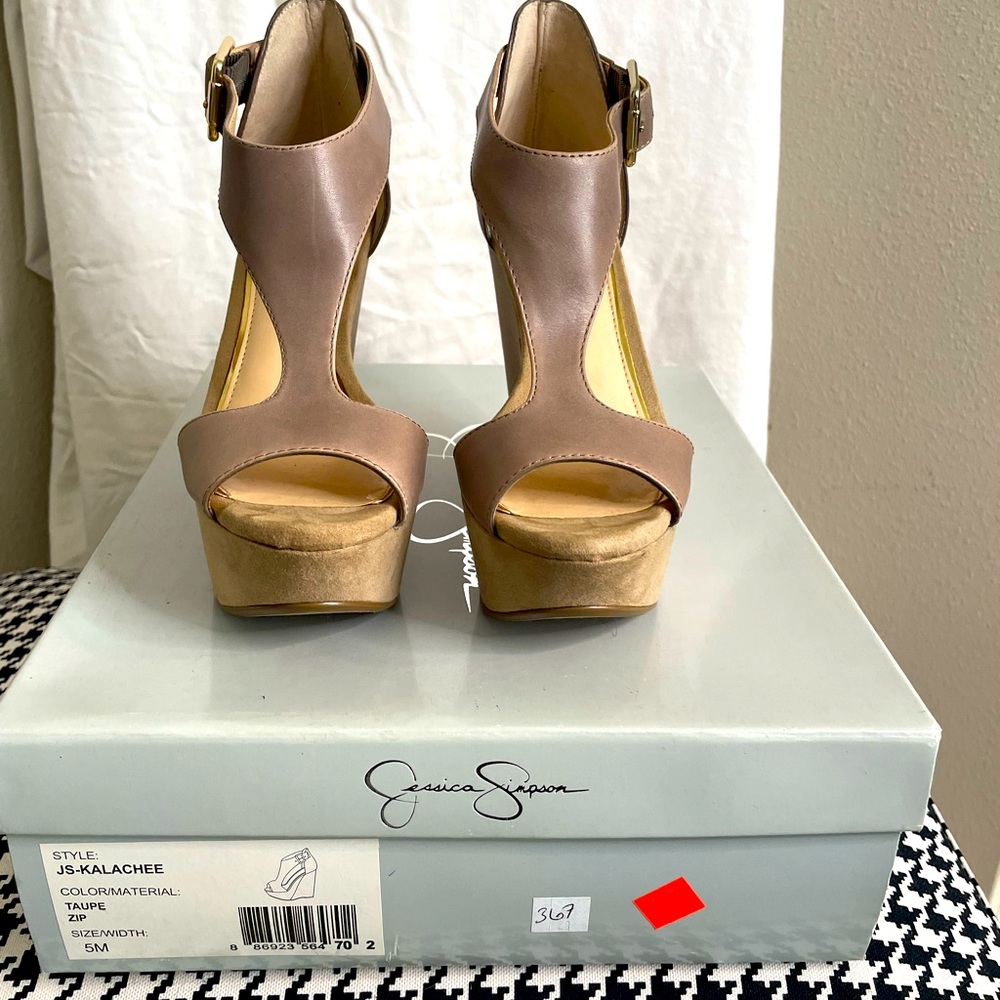 Jessica Simpson wedges. Size 5 1/2. Light tan color.